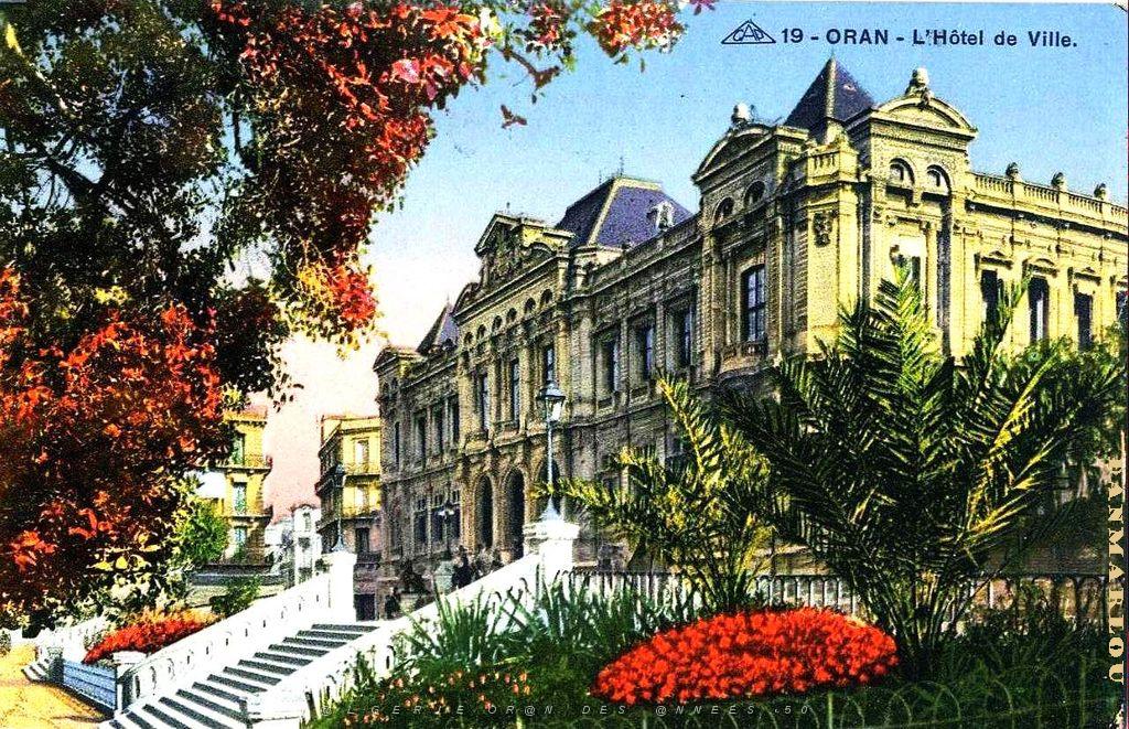 PA b- 029- Hotel de ville.JPG